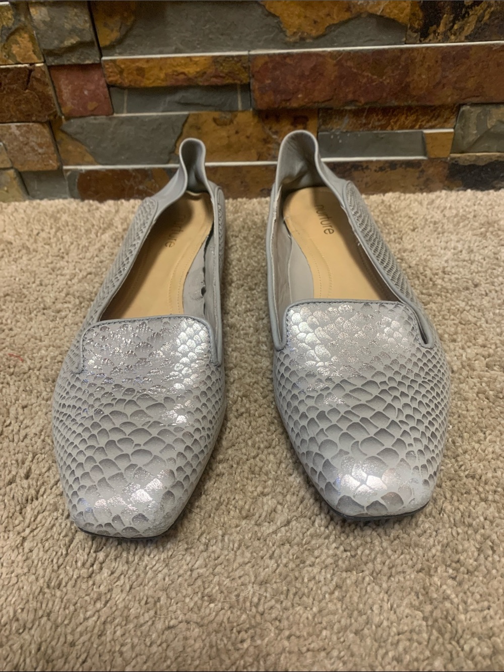 Nurture by Lamaze Light Gray leather Snake-Embossed Slip-Ons 7.5 - Picture 2 of 5